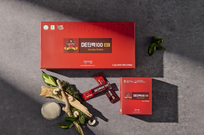 de단백100골드 전통과 과학이 만난 굼벵이 프리미엄 천연 단백질 솔루션 (3개월분)