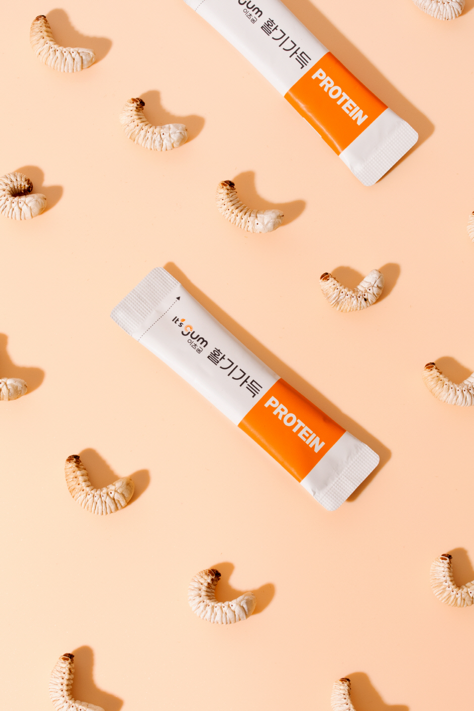 활기가득 전통과 과학이 만난 굼벵이 프리미엄 천연 단백질 솔루션 (3개월분)